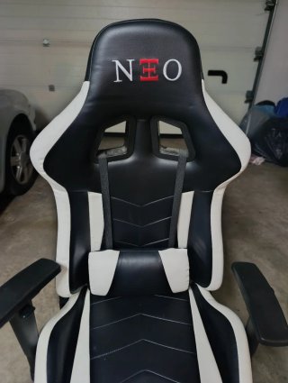 Silla Gaming/Escritorio NEO Negra y Blanca