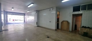 Local comercial en venta en Arangoiti en Bilbao