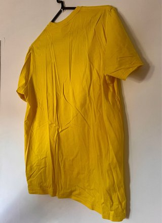 Camiseta Joma Grand Prix Azul y amarilla.