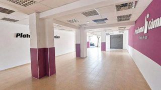 Local comercial en alquiler en Creu de Barberà en Sabadell