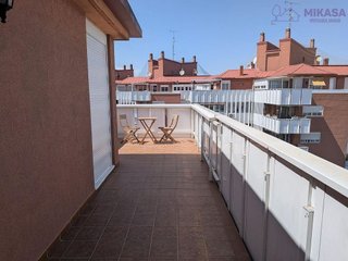 Ático en alquiler en Mariblanca - Villafontana en Móstoles