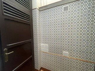 Edificio en venta en La Torrassa en Hospitalet de Llobregat, L´