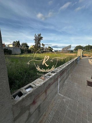 Terreno en venta en El Paraiso-Los Almendros en Eliana (l´)