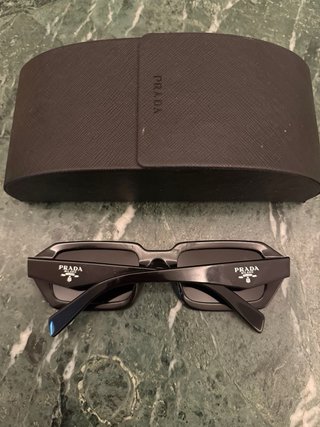 Occhiali da sole Prada unisex