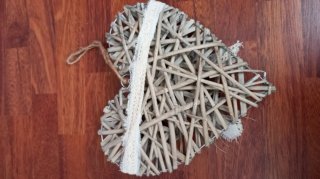 Decoración Corazones Mimbre y Madera