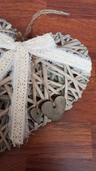Decoración Corazones Mimbre y Madera