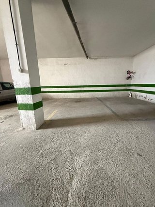 Garaje en venta en Zona Ayuntamiento en Alhendín