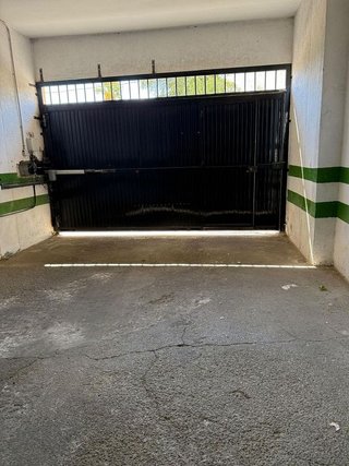 Garaje en venta en Zona Ayuntamiento en Alhendín