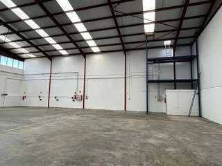 Nave industrial en alquiler en Babel en Alicante