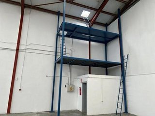 Nave industrial en alquiler en Babel en Alicante