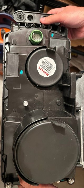 Faro izquierdo iveco cristal roto