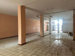 Local comercial en venta en Coria del Río
