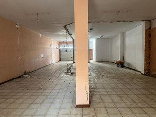 Local comercial en venta en Coria del Río