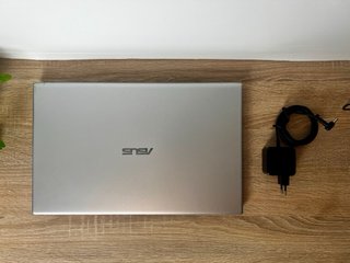 Potente Asus Vivobook 17,3” | i5 11g| 16 Gb | 512