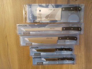 Set di coltelli Arcos Europa