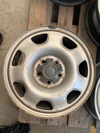 1X LLANTA PARA REPUESTO coche toyota rav 4 en 16