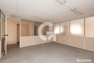 Local comercial en venta en Plaça Catalunya en Prat de Llobregat, El