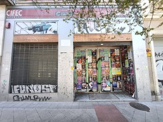 Local comercial en venta en Ensanche en Pamplona