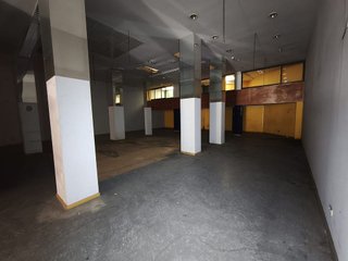 Local comercial en venta en Ensanche en Pamplona