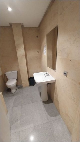 Oficina en venta en Ensanche - Diputación en Alicante