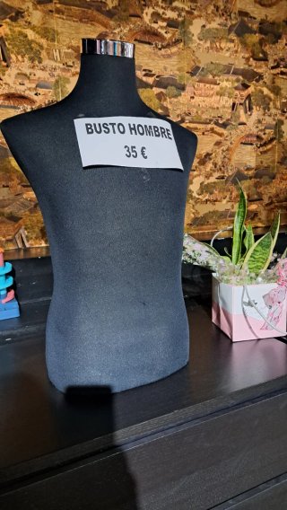 Busto maniquí mujer y hombre .