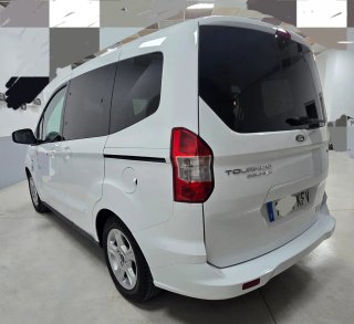 Ford Tourneo Courier 2018