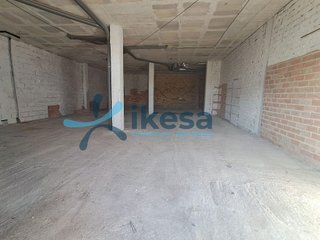 Local comercial en venta en Puente Genil
