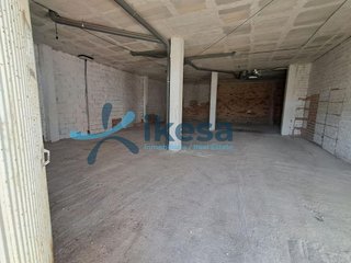 Local comercial en venta en Puente Genil
