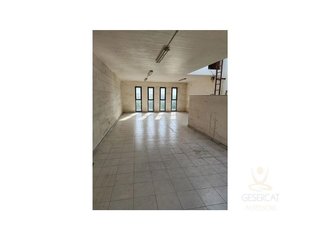 Local comercial en venta en Centre en Rubí