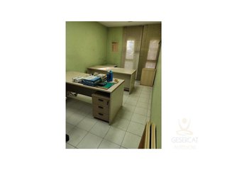 Local comercial en venta en Centre en Rubí