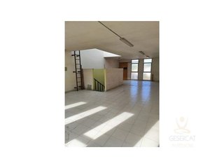 Local comercial en venta en Centre en Rubí