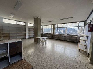 Local comercial en venta en Legazpi