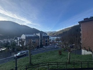 Local comercial en venta en Legazpi