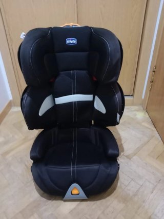 Silla de auto Chicco negra