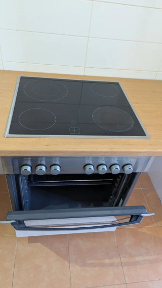 Balay Horno, Placa Vitro y Mueble con Encimera
