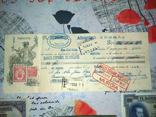 Lote antigüedades Billetes Tabaco Ejército Novela