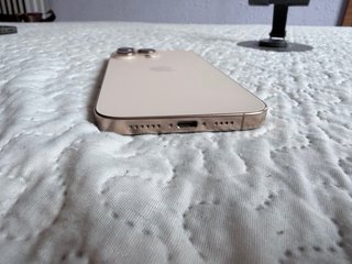 iPhone 16 Pro Max 256GB Dorado