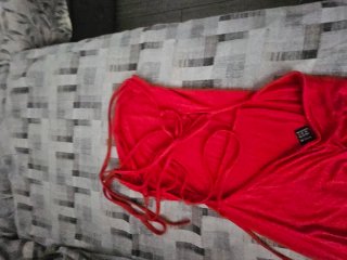 Vestito rosso scollato dietro con laccetti