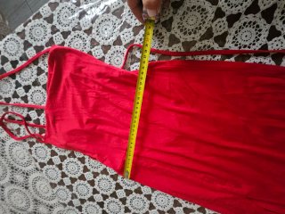 Vestito rosso scollato dietro con laccetti