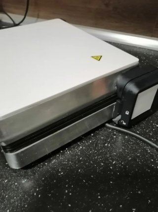 Plancha Grill Eléctrica Corbero. Utilizada un par.
