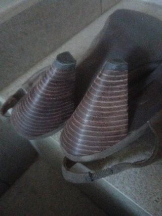 Zapatos de salón  marca Alma en Pena