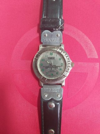 Reloj Yankee Cuarzo Negro/Plata