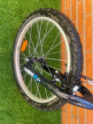 Bicicleta infantil azul BTWIN