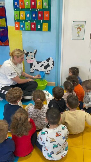 Canguro/cuidadora/clases particulares