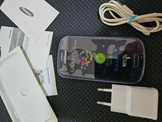 Samsung Galaxy S III mini Pepel Blue