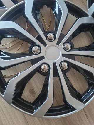 Juego 4 Tapacubos Daytona Cartrend 15 pulgadas