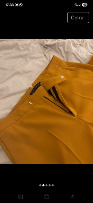 Pantalón Zara Talla L color mostaza