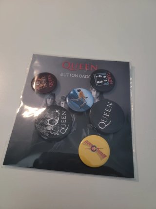 Casete Bohemian Rhapsody + Chapas + Lego