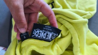 Sudadera One Piece Zoro Amarilla