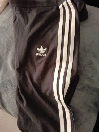 Mallas Adidas Negras con Rayas Blancas
